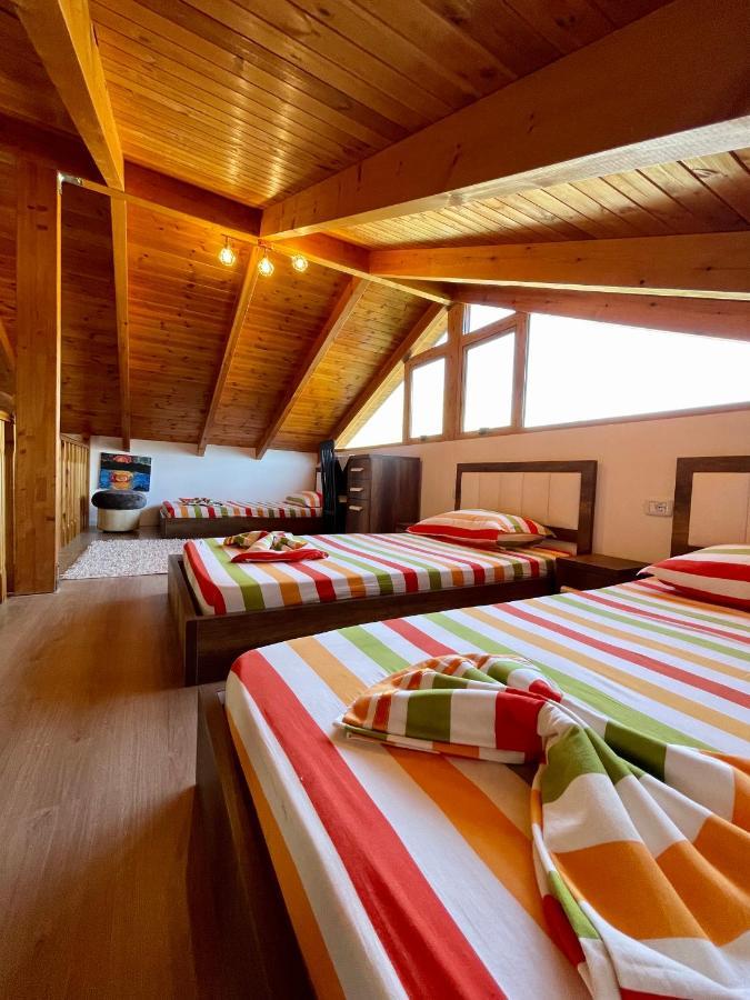 River Escape Villa - Private Beach, Scenic View & Bbq 테펠레너 외부 사진